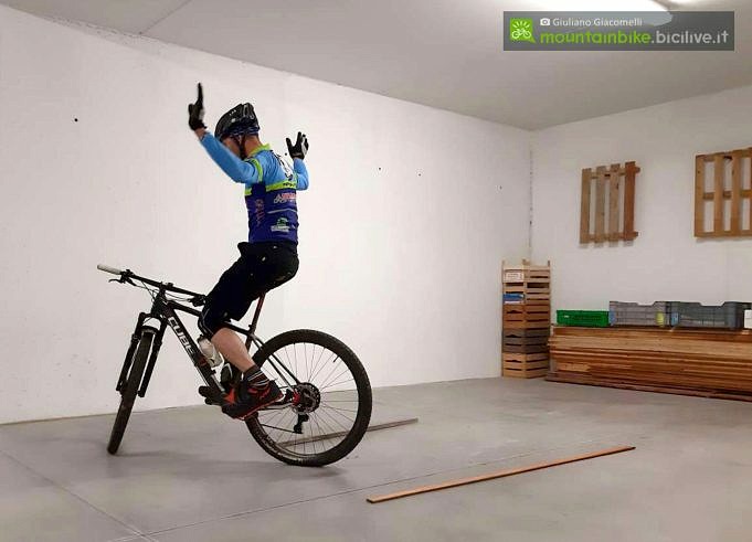 Cyclette Civigrape Per Interni Aggiornata Con 11 Kg. Recensione Del Volano